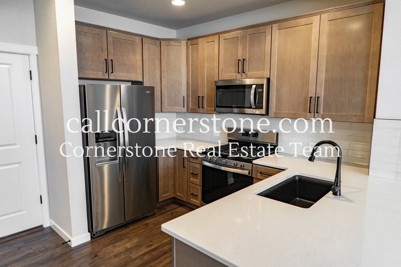 3683 Levy Park Drive property image