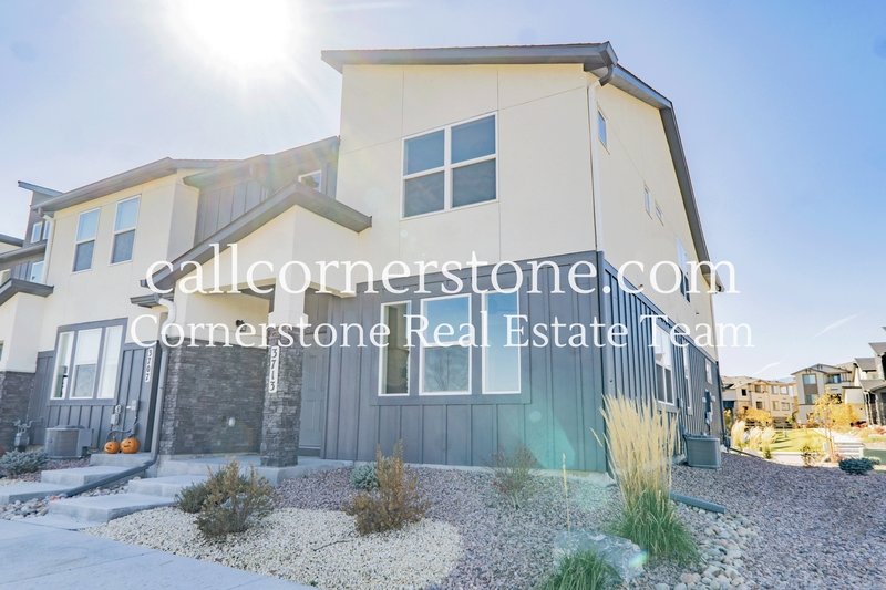 3713 Levy Park Drive property image