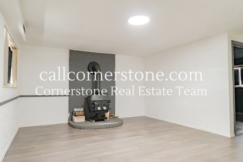 1320 Verde Drive property image