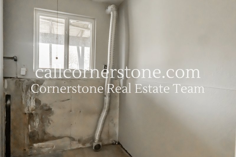 3614 Regis Street property image