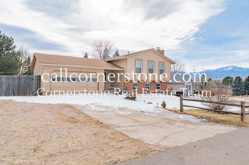 2015 Rusty Hinge Drive property image