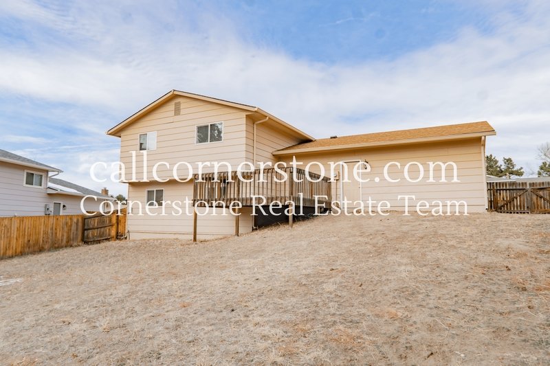 2015 Rusty Hinge Drive property image