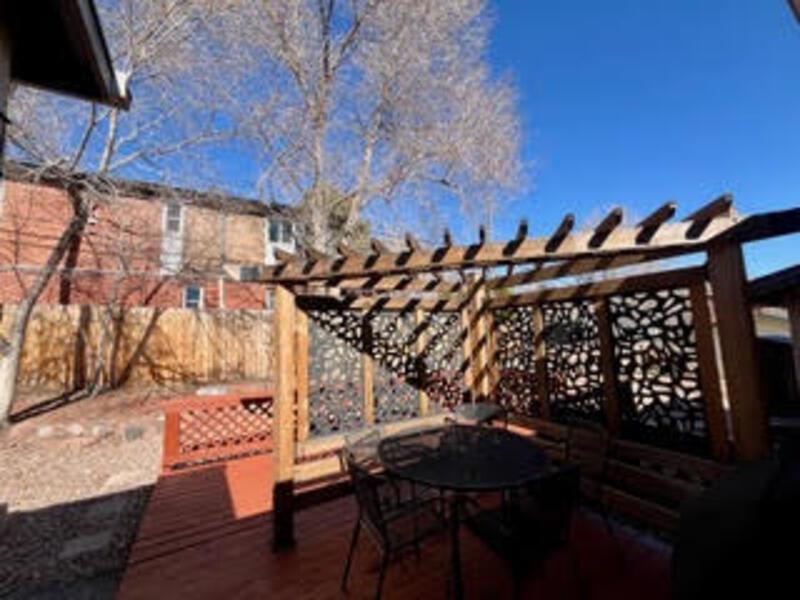 604 West Brookside Street property image