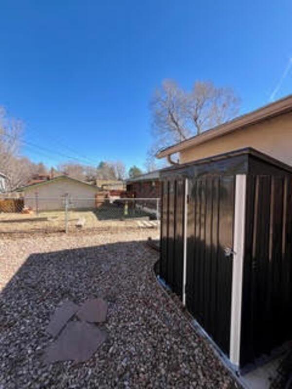 604 West Brookside Street property image