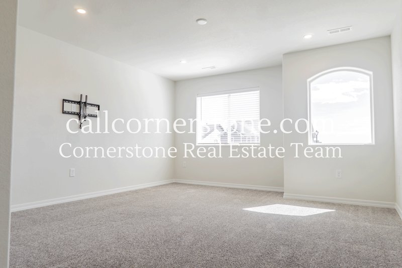 8782 Beaverhead Circle property image