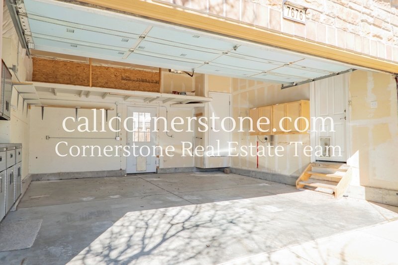 7676 Sniktau Point property image