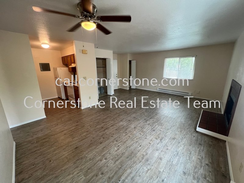 2820 W Platte Ave - A property image