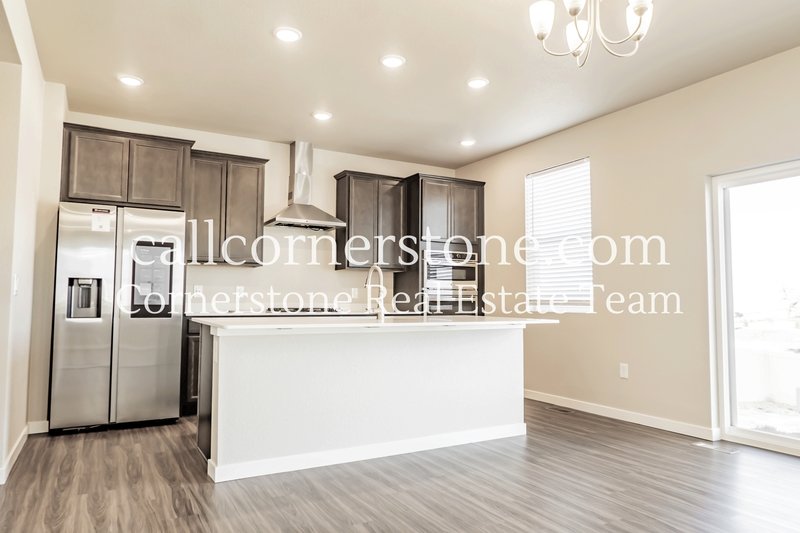 9844 Cronin Street property image