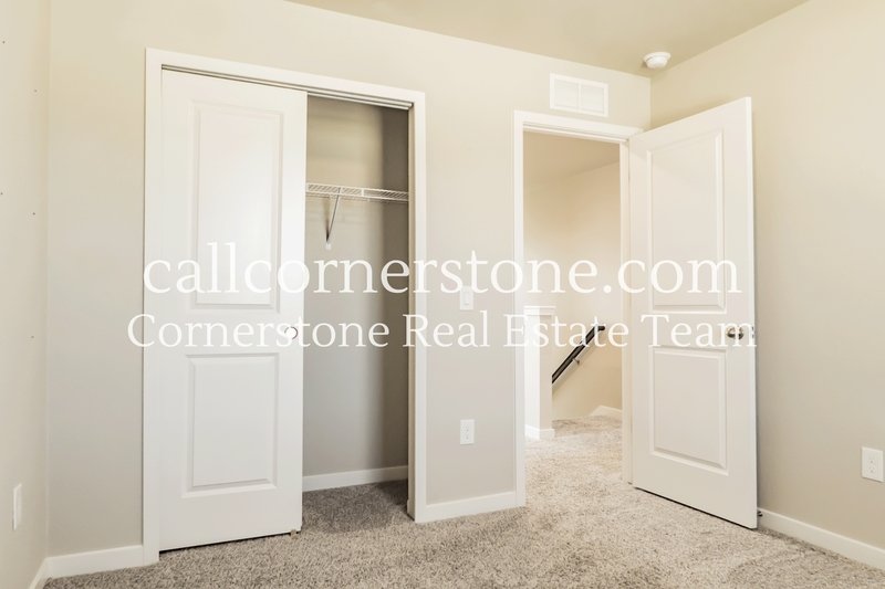 9844 Cronin Street property image