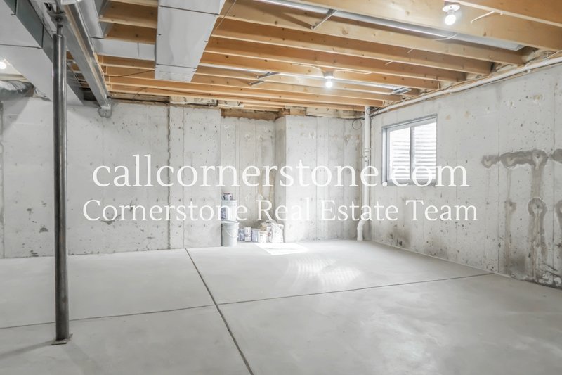 5037 Plumstead Drive property image