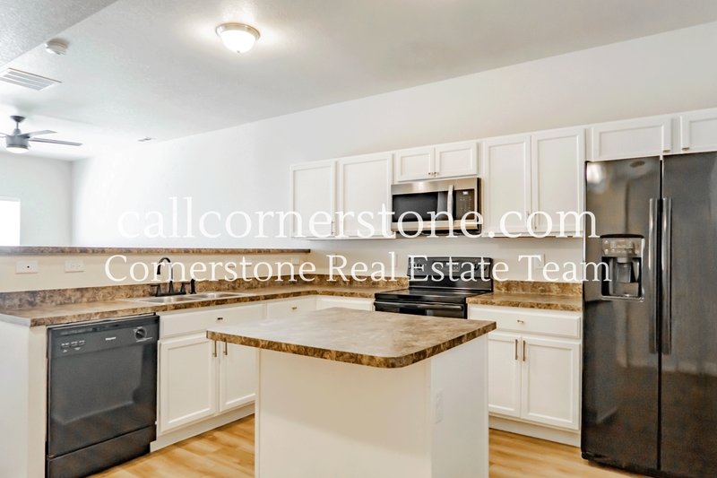 2138 Phillips Alley property image