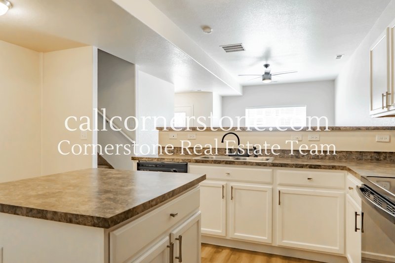 2138 Phillips Alley property image