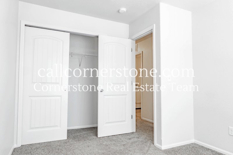 2138 Phillips Alley property image