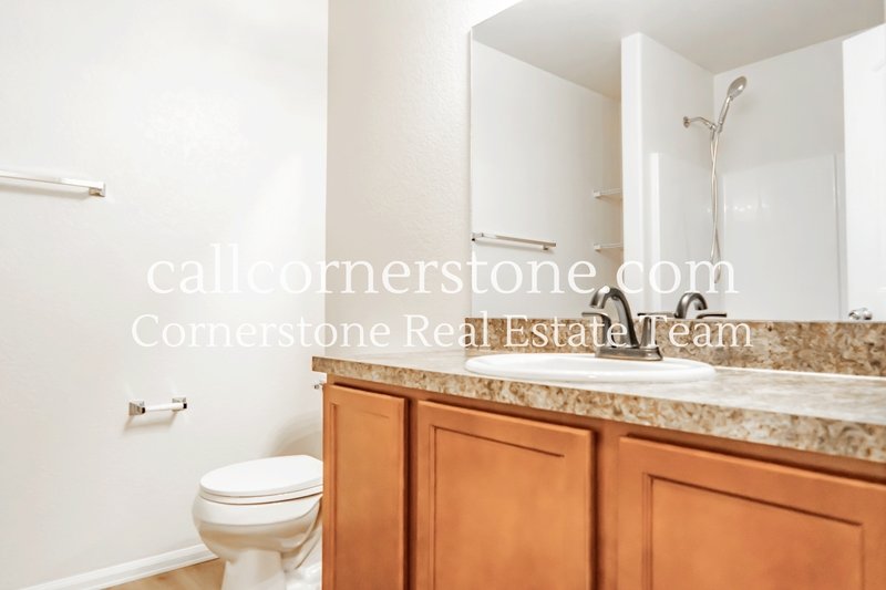 2138 Phillips Alley property image