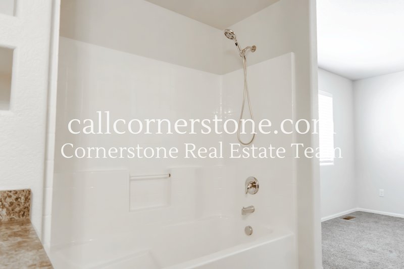 2138 Phillips Alley property image