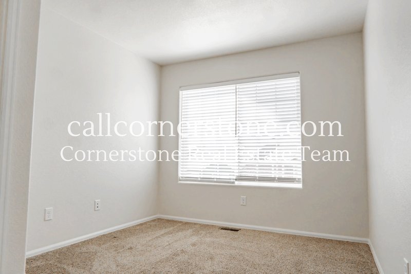 2138 Phillips Alley property image