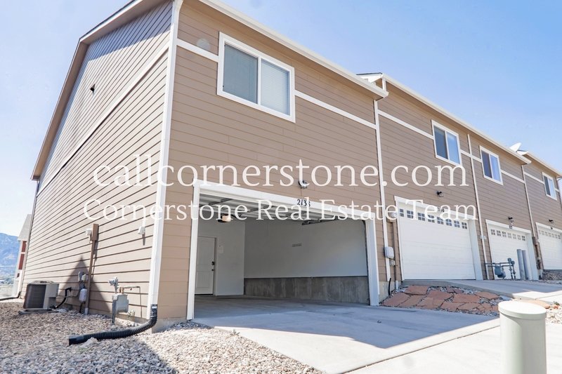 2138 Phillips Alley property image