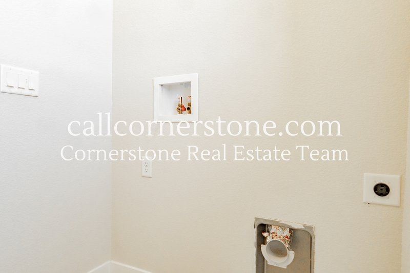 10120 Kentwood Drive property image