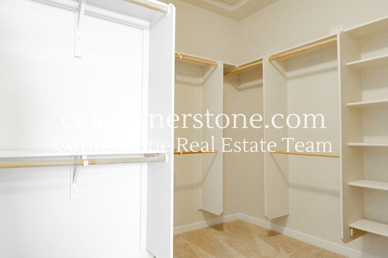 10120 Kentwood Drive property image