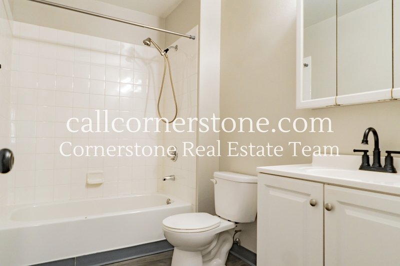2625 East Uintah Street - D property image