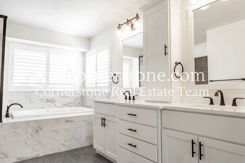 4735 Malcom Court property image