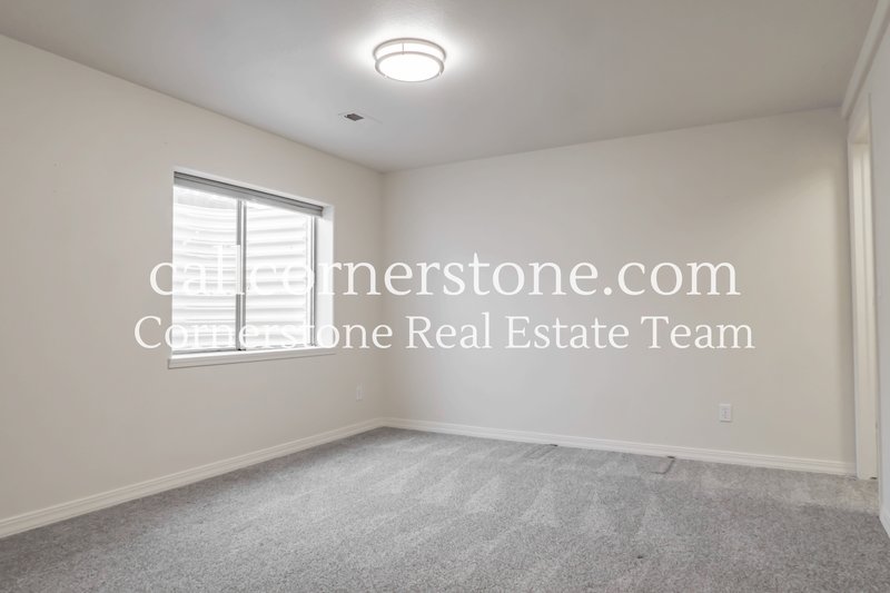 4735 Malcom Court property image