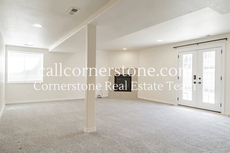 4735 Malcom Court property image