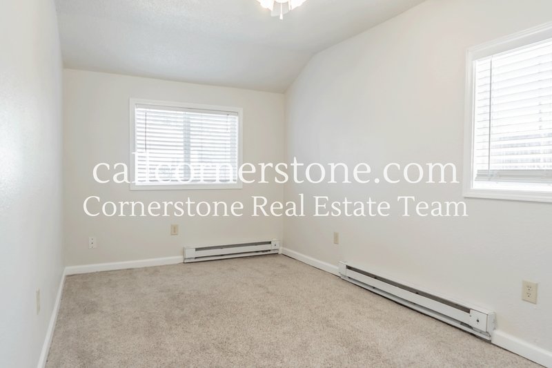 316 W Harrison St property image