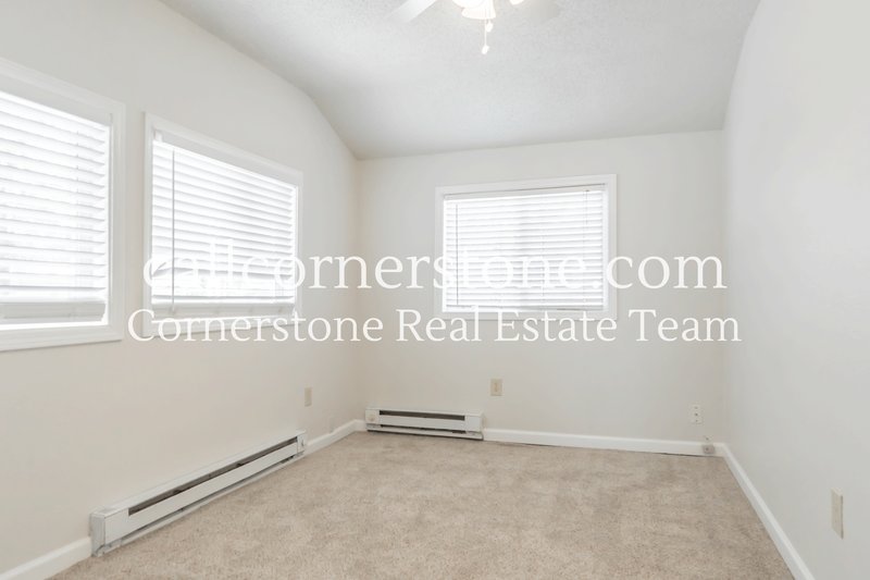 316 W Harrison St property image