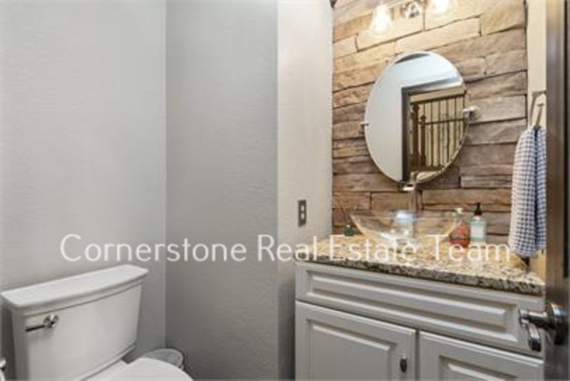 355 Paisley Drive property image