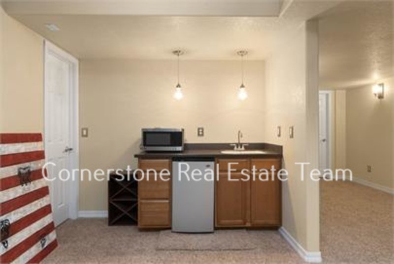355 Paisley Drive property image