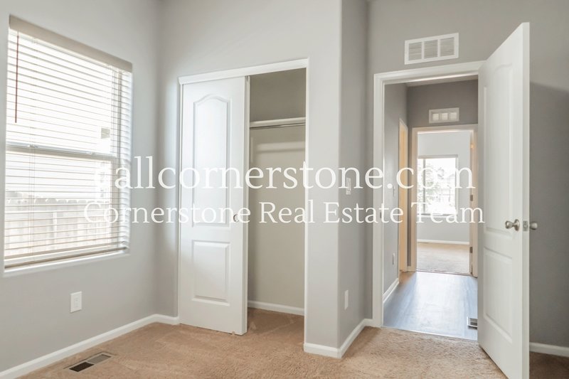 10043 Seawolf Drive property image