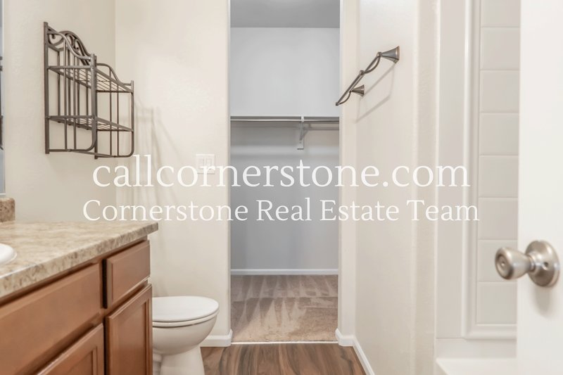 10043 Seawolf Drive property image
