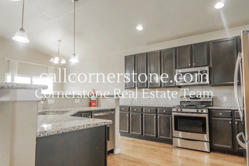 7406 Willow Pines Place property image
