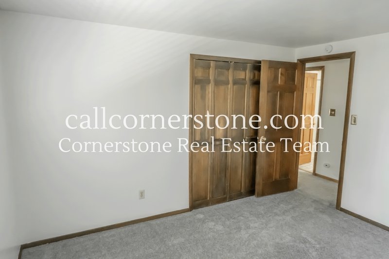 3427 Clubheights Drive property image