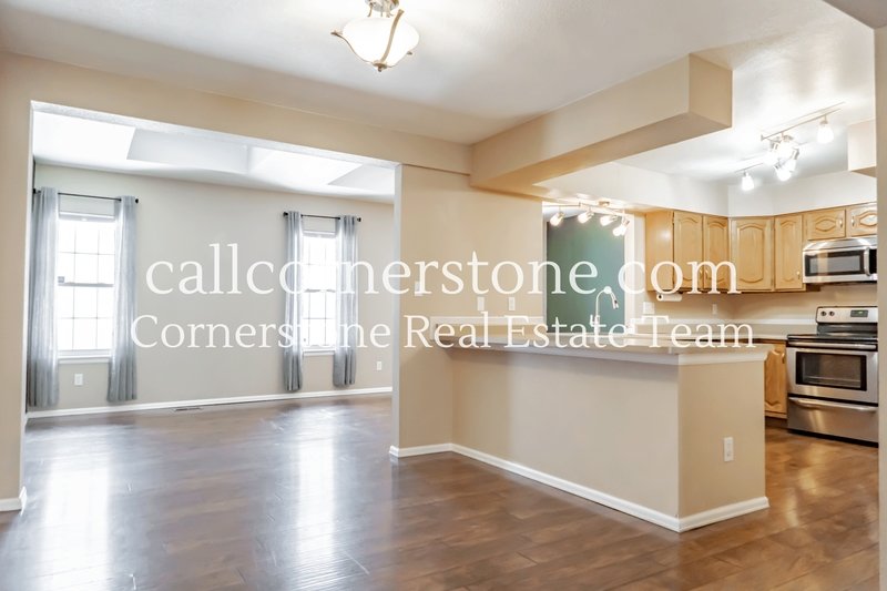 2081 Sussex Lane property image