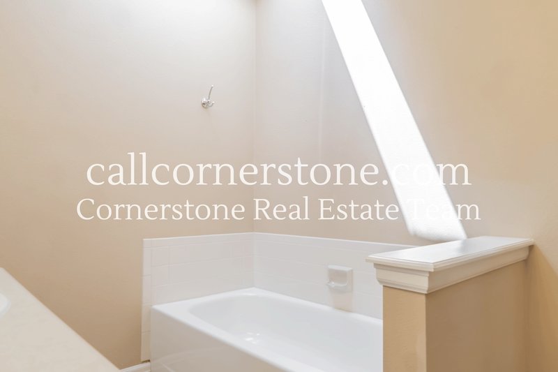 2081 Sussex Lane property image